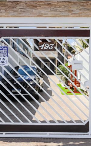Casa à venda com 520m², 5 quartos e 7 vagasFachada