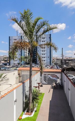 Casa à venda com 520m², 5 quartos e 7 vagasVista da Área de Serviço