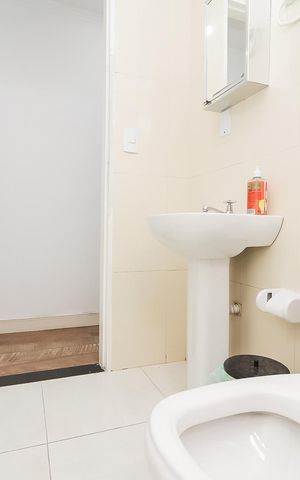 Casa à venda com 520m², 5 quartos e 7 vagasBanheiro Social