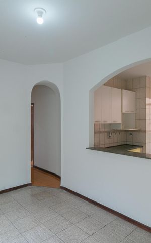 Casa à venda com 400m², 4 quartos e 3 vagas Casa à venda com 400m², 4 quartos e 3 vagasCopa