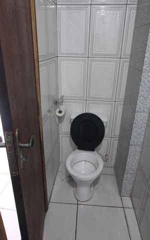 Casa à venda com 100m², 2 quartos e sem vagaBanheiro 1