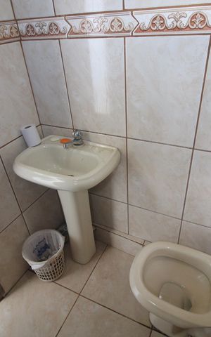 Casa à venda com 100m², 2 quartos e sem vagaBanheiro 2
