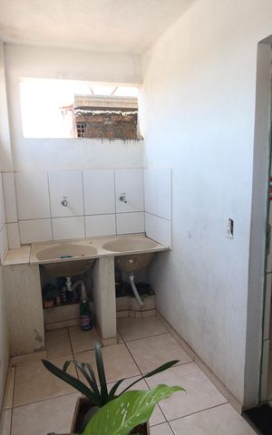 Casa à venda com 100m², 2 quartos e sem vagaÁrea de Serviço