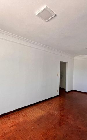 Apartamento à venda com 103m², 2 quartos e 1 vaga Apartamento à venda com 103m², 2 quartos e 1 vagaSala