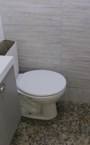 Casa à venda com 350m², 5 quartos e 3 vagasLavabo