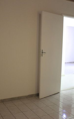 Casa à venda com 350m², 5 quartos e 3 vagasQuarto 1