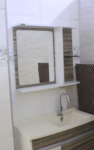 Casa à venda com 350m², 5 quartos e 3 vagasBanheiro do escritório