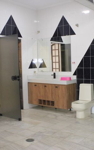 Casa à venda com 350m², 5 quartos e 3 vagasBanheiro da Suíte Master