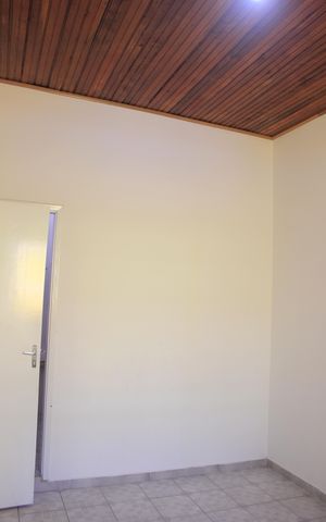 Casa à venda com 350m², 5 quartos e 3 vagasSuíte 1