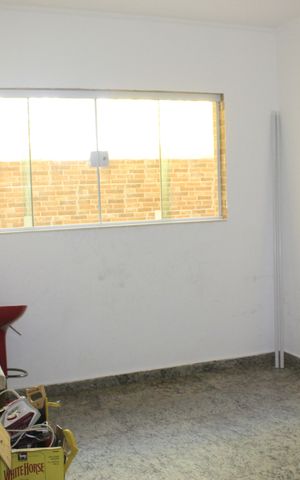 Casa à venda com 350m², 5 quartos e 3 vagasEscritório