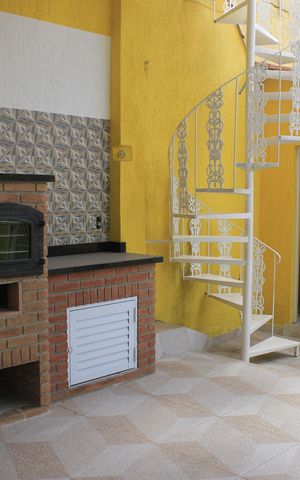 Casa à venda com 350m², 5 quartos e 3 vagasEspaço Gourmet