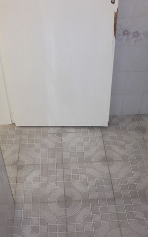 Casa à venda com 350m², 5 quartos e 3 vagasBanheiro da Suíte 1