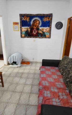 Casa à venda com 250m², 3 quartos e 2 vagasSala