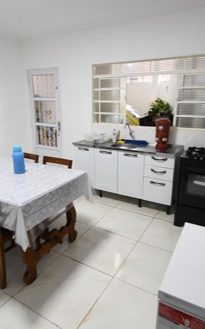 Casa à venda com 250m², 3 quartos e 2 vagasCozinha