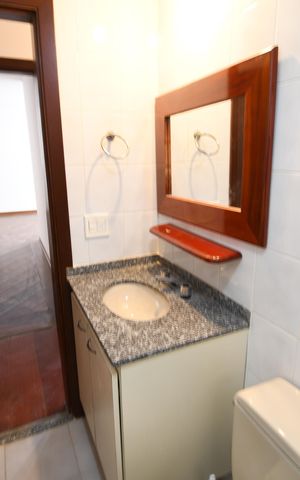 Apartamento à venda com 110m², 3 quartos e 2 vagasBanheiro Social