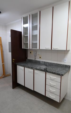 Apartamento à venda com 110m², 3 quartos e 2 vagasCozinha
