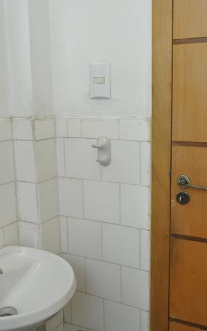 Apartamento para alugar com 45m², 2 quartos e sem vagaBanheiro