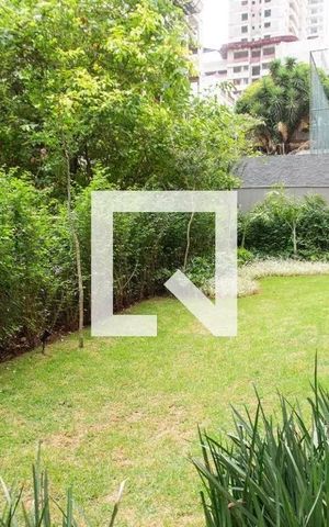 Studio à venda com 27m², 1 quarto e sem vaga Studio à venda com 27m², 1 quarto e sem vagaEspaço pet