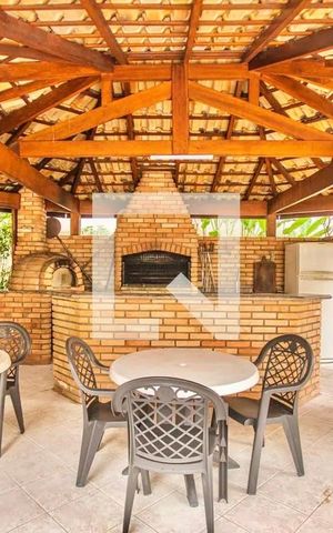 Apartamento à venda com 80m², 2 quartos e 3 vagas Apartamento à venda com 80m², 2 quartos e 3 vagasÁrea comum - Churrasqueira