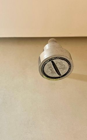 Apartamento à venda com 80m², 2 quartos e 3 vagas Apartamento à venda com 80m², 2 quartos e 3 vagasBanheiro