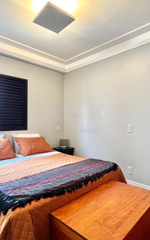 Apartamento à venda com 80m², 2 quartos e 3 vagas Apartamento à venda com 80m², 2 quartos e 3 vagasSuíte