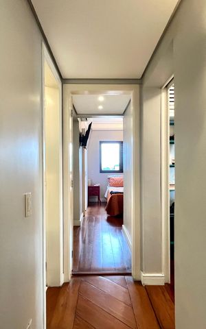 Apartamento à venda com 80m², 2 quartos e 3 vagas Apartamento à venda com 80m², 2 quartos e 3 vagasCorredor