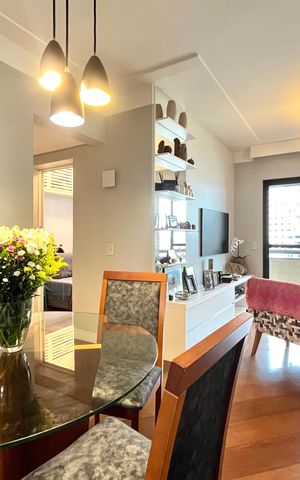 Apartamento à venda com 80m², 2 quartos e 3 vagas Apartamento à venda com 80m², 2 quartos e 3 vagasSala