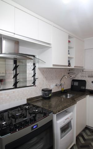 Apartamento à venda com 164m², 4 quartos e 2 vagasCozinha