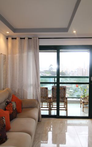 Apartamento à venda com 164m², 4 quartos e 2 vagasSala