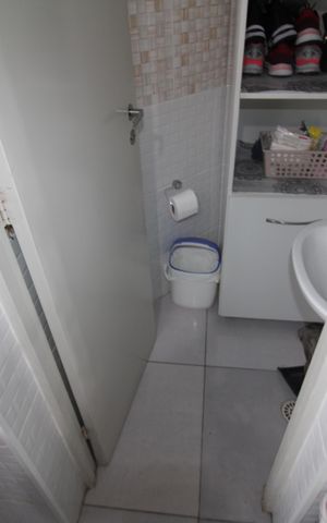 Apartamento à venda com 164m², 4 quartos e 2 vagasBanheiro de Serviço