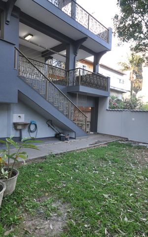 Casa à venda com 370m², 5 quartos e 6 vagasJardim