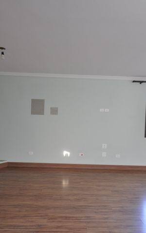 Casa à venda com 370m², 5 quartos e 6 vagasSala 1