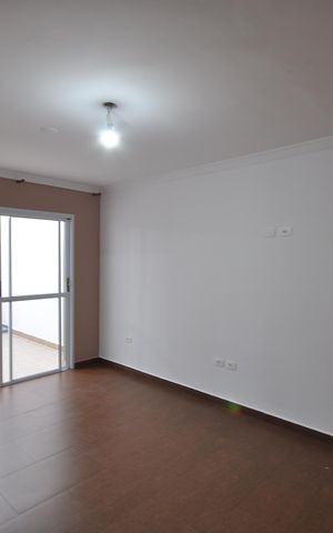 Casa à venda com 370m², 5 quartos e 6 vagasSala 2