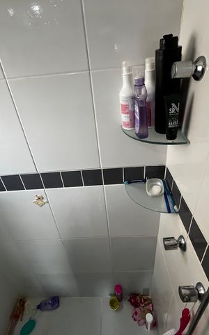 Apartamento à venda com 57m², 2 quartos e 2 vagas Apartamento à venda com 57m², 2 quartos e 2 vagasBanheiro da Suíte