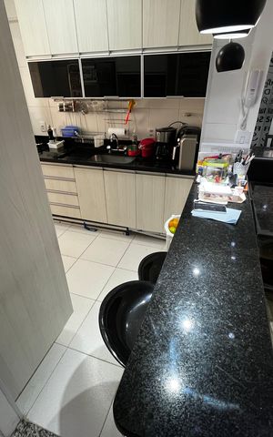 Apartamento à venda com 57m², 2 quartos e 2 vagas Apartamento à venda com 57m², 2 quartos e 2 vagasCozinha