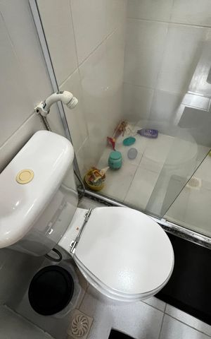 Apartamento à venda com 57m², 2 quartos e 2 vagas Apartamento à venda com 57m², 2 quartos e 2 vagasBanheiro da Suíte