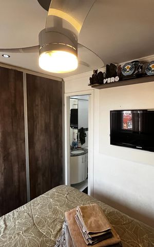 Apartamento à venda com 57m², 2 quartos e 2 vagas Apartamento à venda com 57m², 2 quartos e 2 vagasSuíte