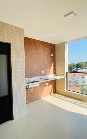 Apartamento à venda com 68m², 2 quartos e 1 vaga Apartamento à venda com 68m², 2 quartos e 1 vagaVaranda