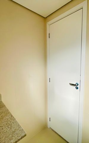 Apartamento à venda com 68m², 2 quartos e 1 vaga Apartamento à venda com 68m², 2 quartos e 1 vagaBanheiro Social