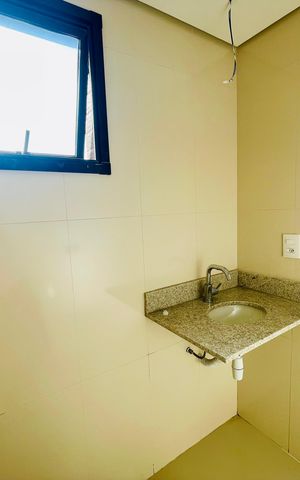 Apartamento à venda com 68m², 2 quartos e 1 vaga Apartamento à venda com 68m², 2 quartos e 1 vagaBanheiro Social