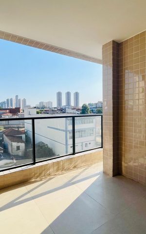 Apartamento à venda com 68m², 2 quartos e 1 vaga Apartamento à venda com 68m², 2 quartos e 1 vagaVaranda
