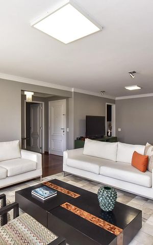 Apartamento à venda com 157m², 3 quartos e 4 vagasSala