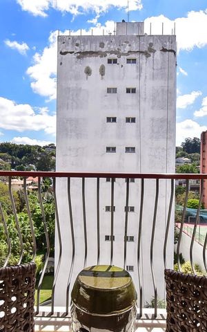 Apartamento à venda com 157m², 3 quartos e 4 vagasVaranda
