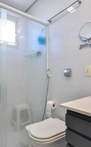 Apartamento à venda com 157m², 3 quartos e 4 vagasBanheiro Suíte