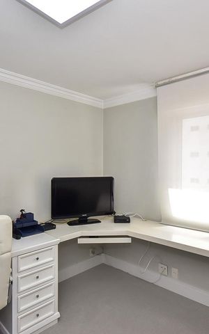 Apartamento à venda com 157m², 3 quartos e 4 vagasQuarto 2