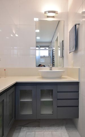 Apartamento à venda com 157m², 3 quartos e 4 vagasBanheiro Suíte