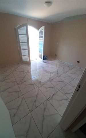 Casa à venda com 84m², 3 quartos e 2 vagas