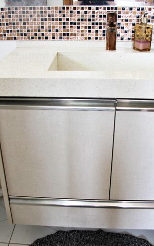 Apartamento à venda com 82m², 3 quartos e 2 vagasBanheiro da Suíte