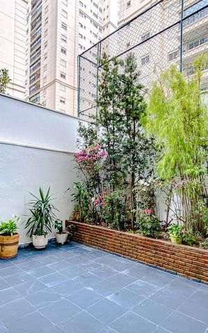 Apartamento à venda com 80m², 2 quartos e sem vagaÁrea comum