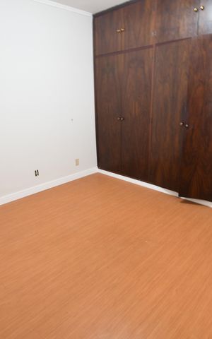 Casa à venda com 280m², 3 quartos e 2 vagasSuíte 1